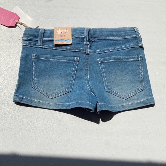 3/$12 Wallflower jean short  bead like accent flower jean short boho girls 5 - Picture 8 of 16